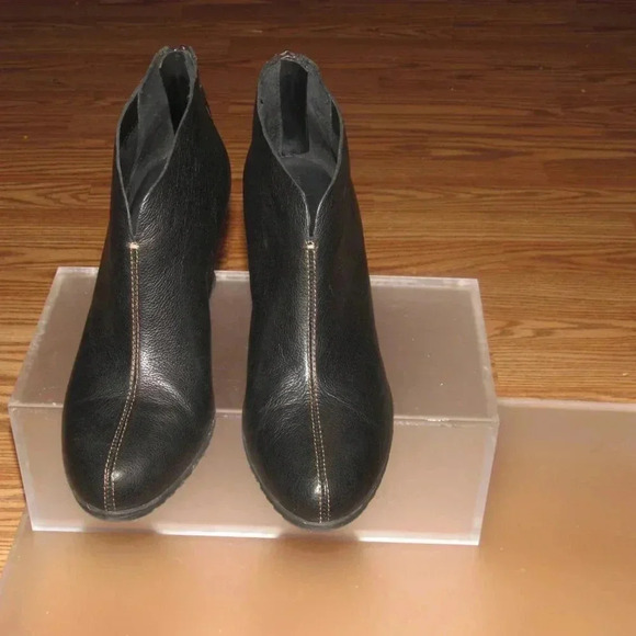 KORKS Haldor Wedge Platform Ankle Black Leather Booties Size 9.5M - Picture 2 of 6